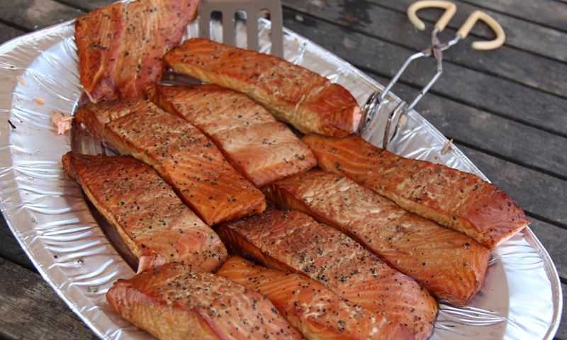 Smokey and the grillbandits zalm roken feest Emmeloord Noordoostpolder Maarten van Hoeve