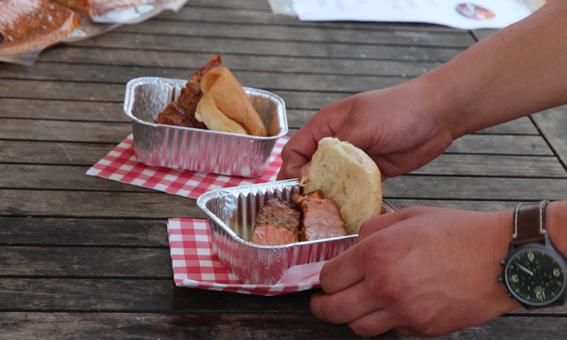 Smokey and the grillbandits zalm roken feest Emmeloord Noordoostpolder Maarten van Hoeve